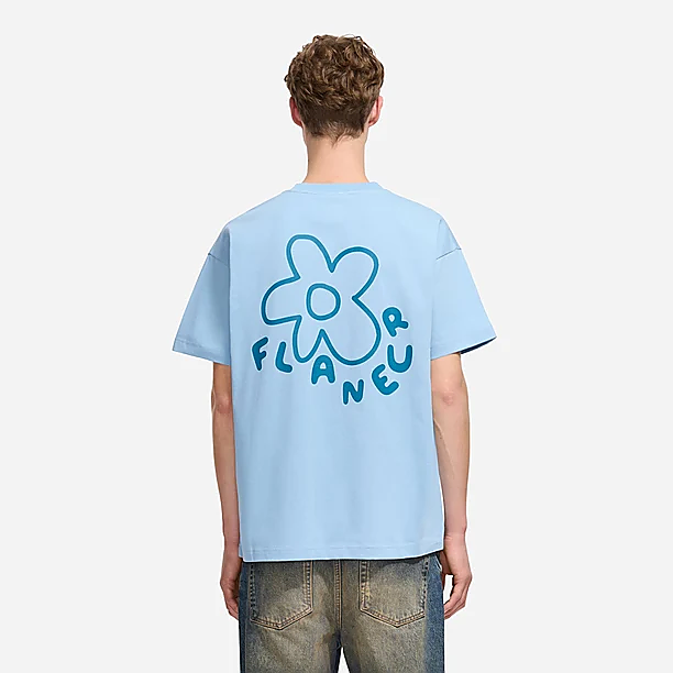 BLOSSOM T-SHIRT Licht Blauw