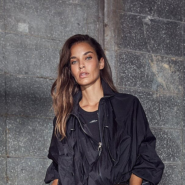 IRON PAPER JACKET Zwart