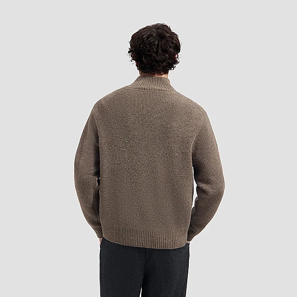 KNITTED MOCK NECK Bruin