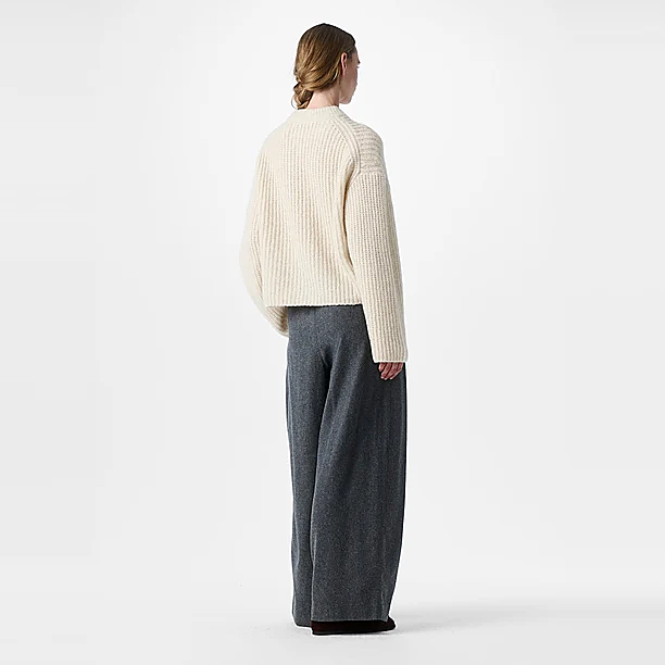 LLAMA CHUNKY SWEATER Off White