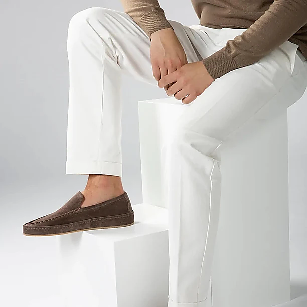 NUBUCK VOYAGER CITY LOAFER Grijs