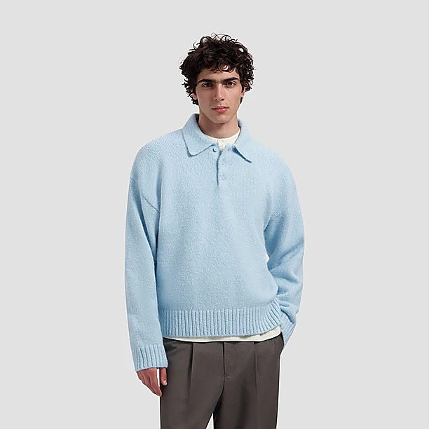 OVERSIZED KNITTED POLO Blauw