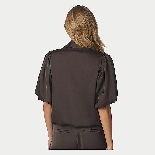 PARISA HEAVY SATEEN BLOUSE Donker Bruin