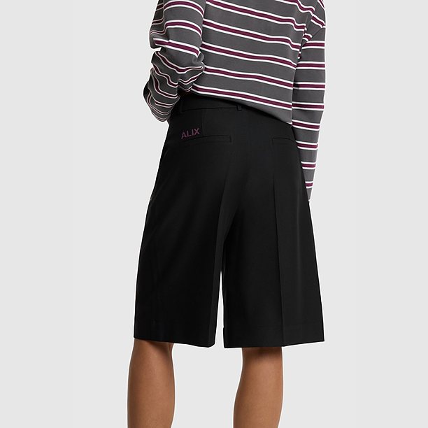WOVEN BERMUDA Zwart