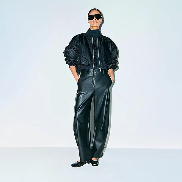 EDITA STUDIO87 L29 Zwart