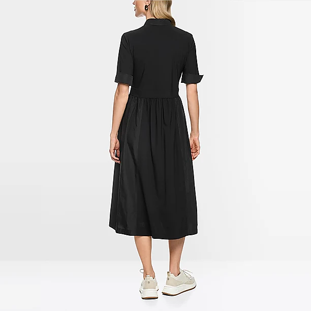 Kleid Zwart