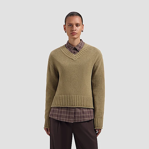 KNITTED V-NECK Bruin