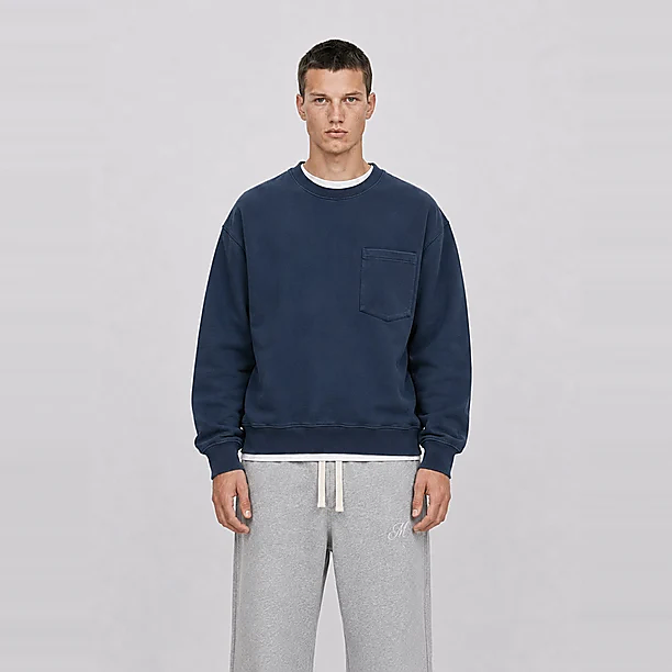 PARIS COLLEGE POCKET SWEATER Blauw
