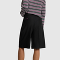 WOVEN BERMUDA Zwart