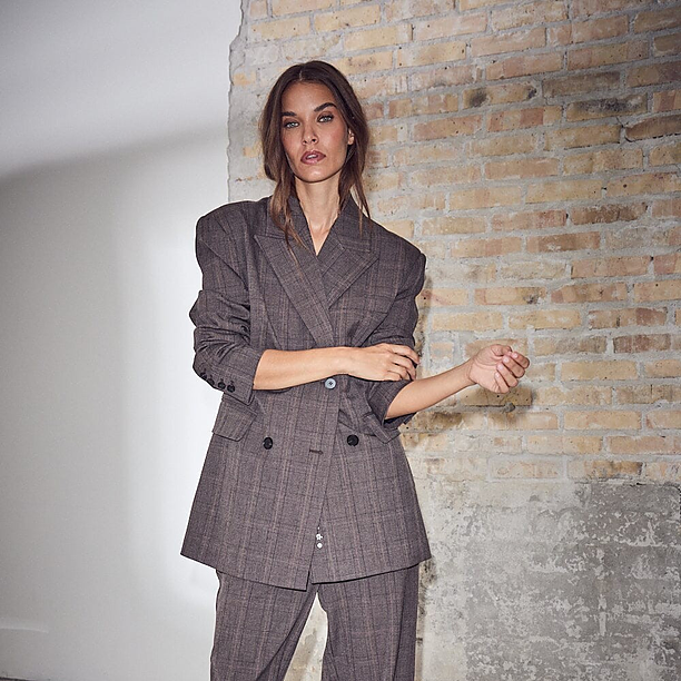 WAIST FIT CHECK BLAZER Bruin
